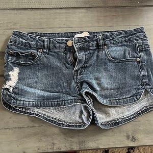 Jean shorts size 27/4